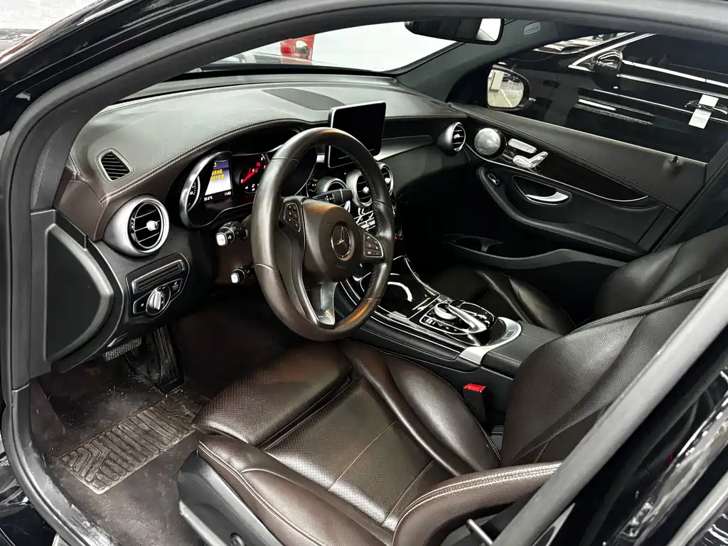 Mercedes-Benz GLC — миниатюра 4