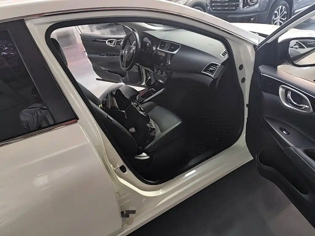 Nissan Sylphy — миниатюра 9