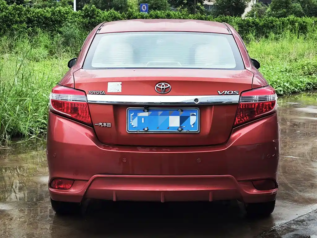 Toyota Vios — миниатюра 4