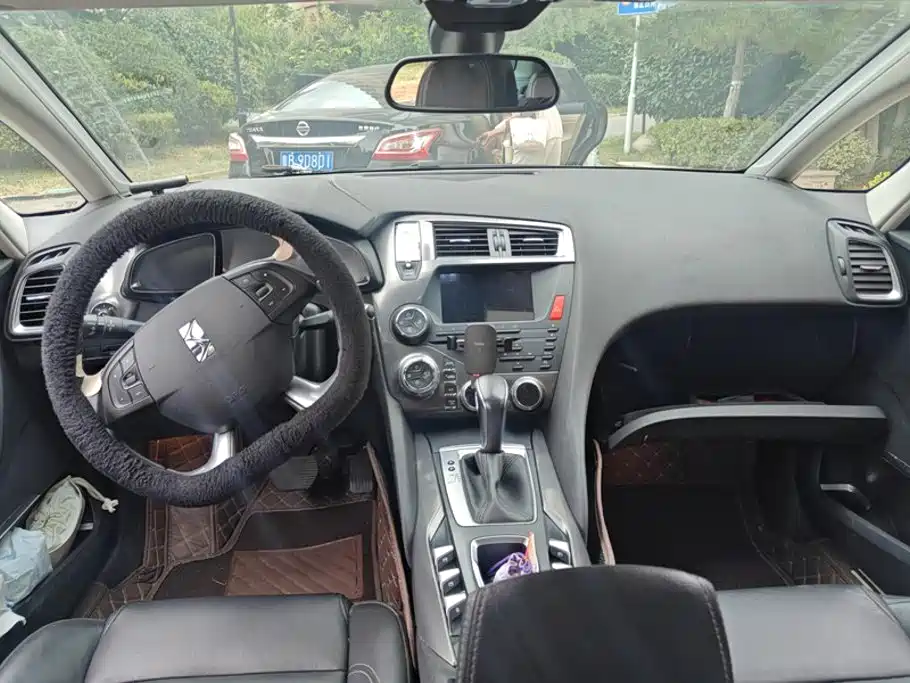 DS DS 5 — миниатюра 12