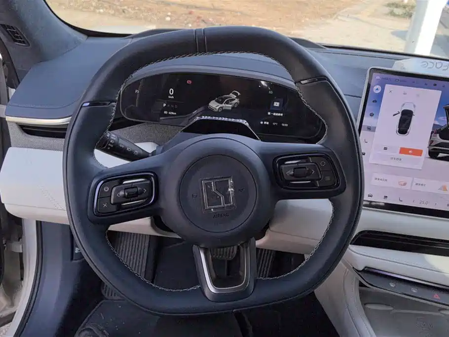 ZEEKR EXTREME KRYPTON 001