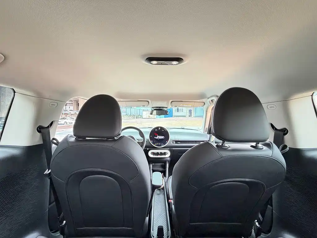 MINI MINI COOPER EV — миниатюра 7
