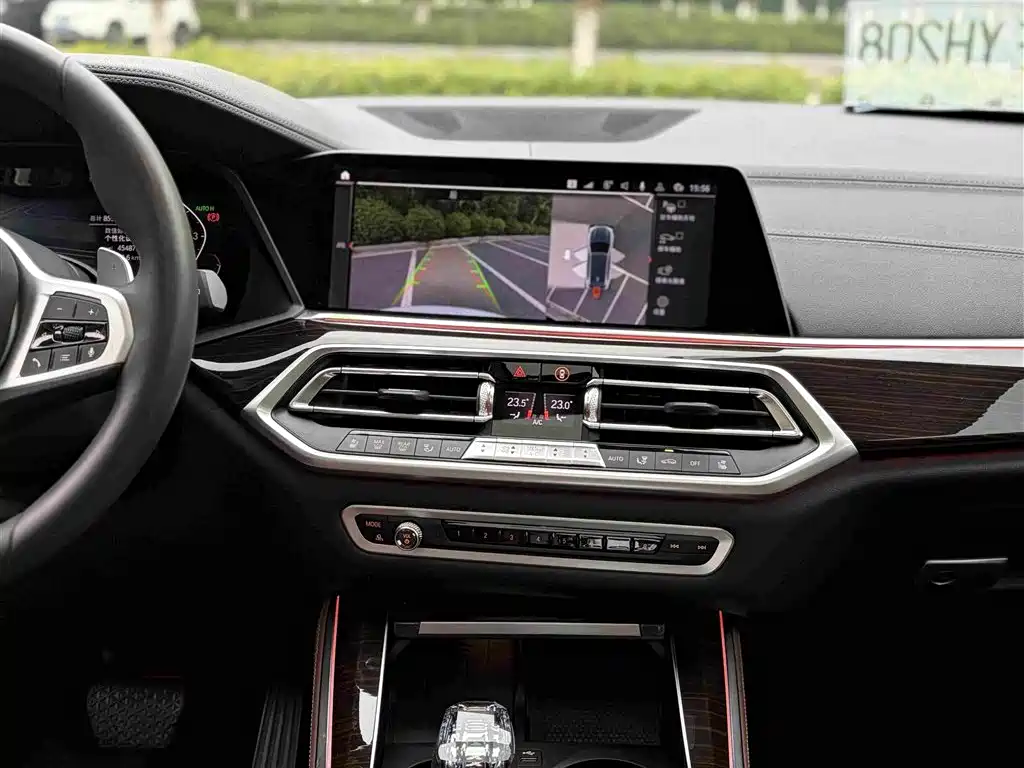 BMW X5 (Import) — миниатюра 14