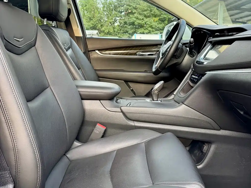 Cadillac XT5 — миниатюра 13