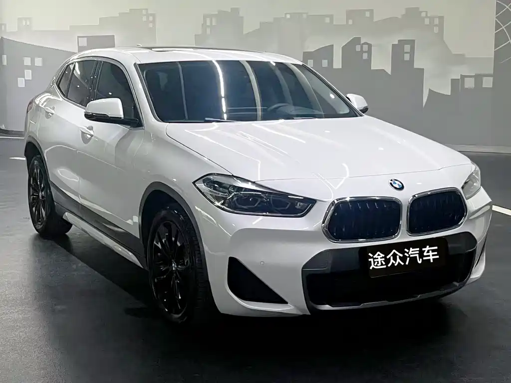 BMW X2