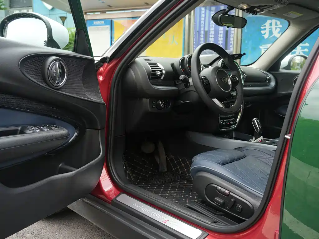 MINI Mini Clubman — миниатюра 14