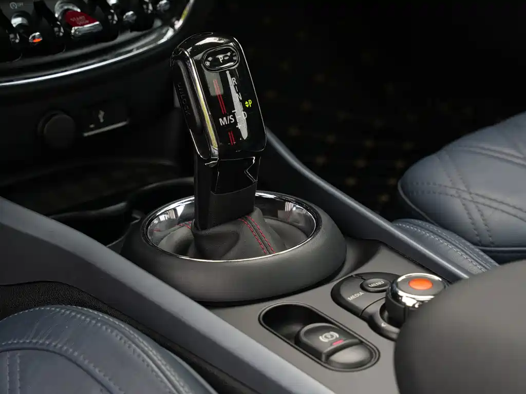 MINI Mini Clubman — миниатюра 21