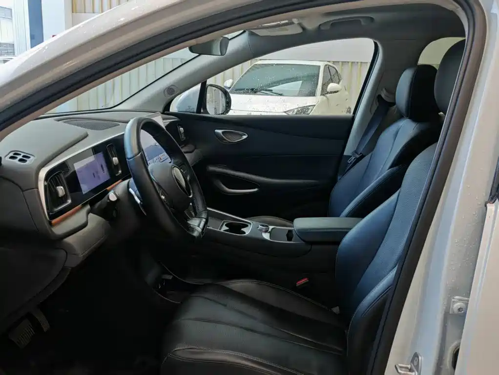 BYD Sealion 05 EV — миниатюра 7
