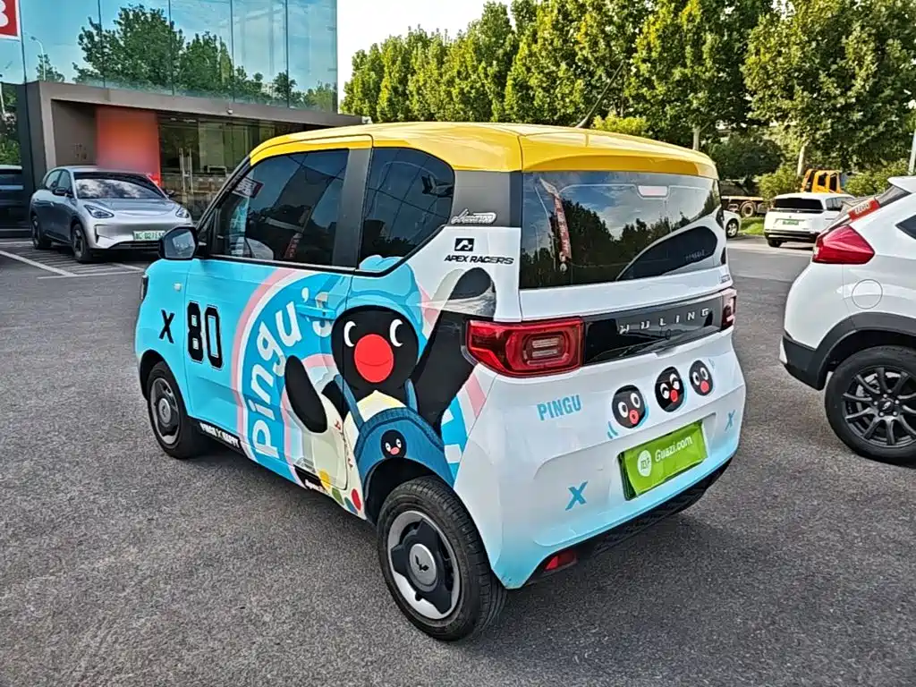 Wuling MINIEV — миниатюра 5