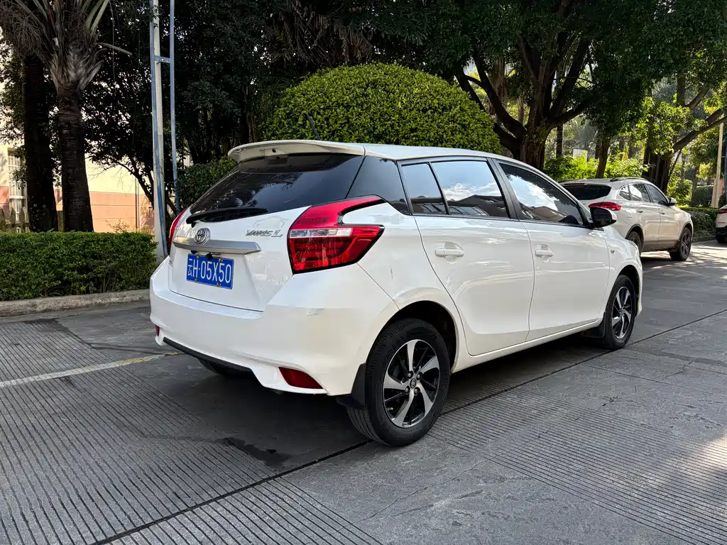 TOYOTA YARIS L ZHIXUAN