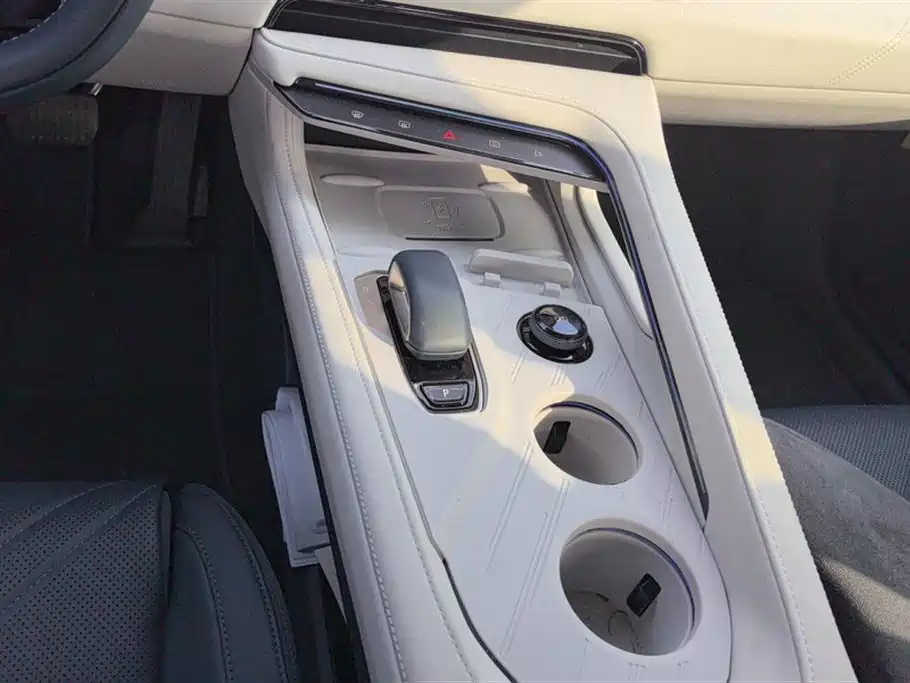 ZEEKR EXTREME KRYPTON 001