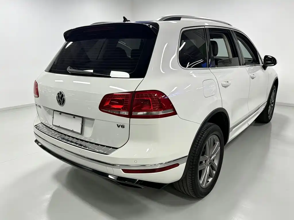 Volkswagen Touareg — миниатюра 2
