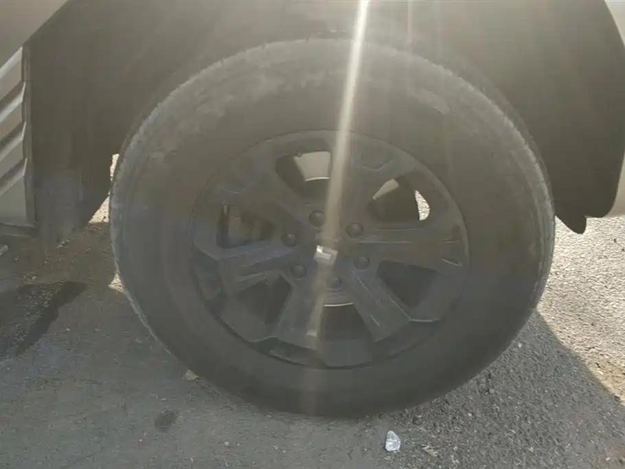 TANK TANK 400 NEW ENERGY