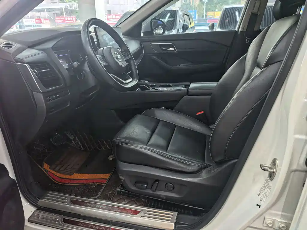 Nissan X-Trail — миниатюра 5