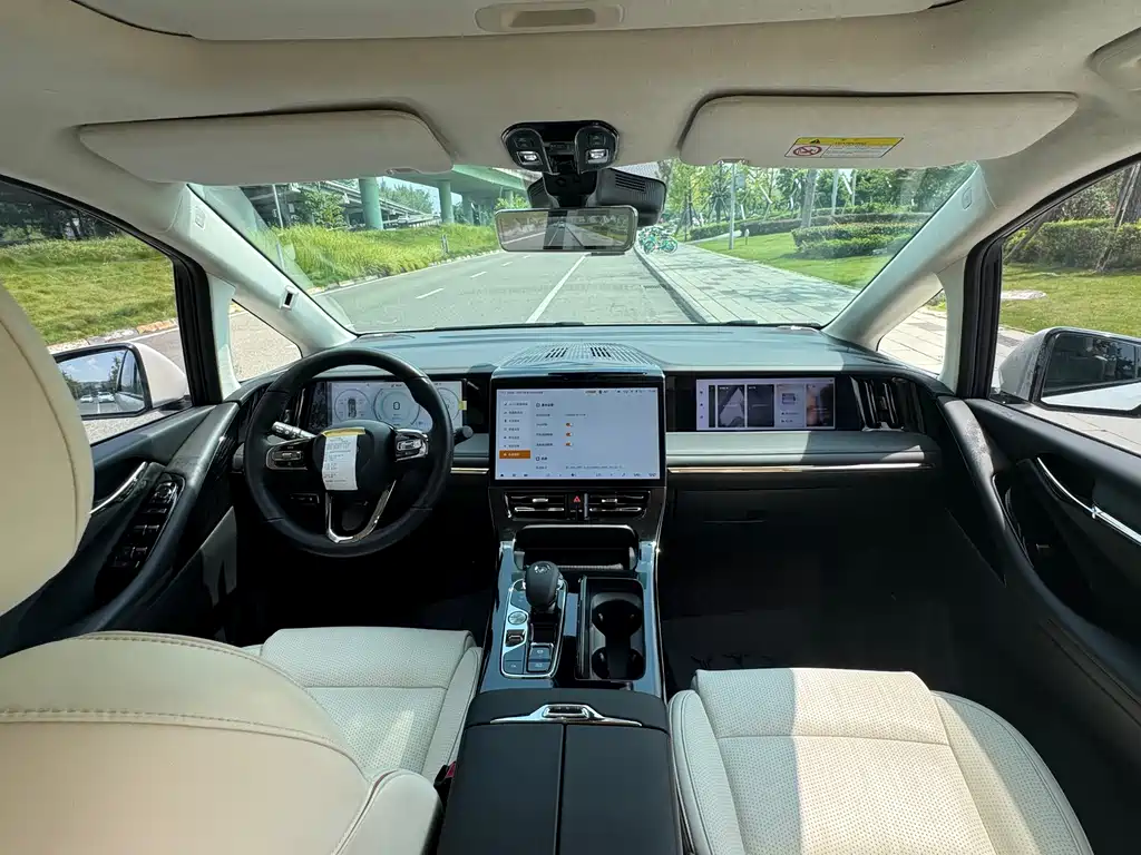 GAC Motor Trumpchi E9 — миниатюра 17