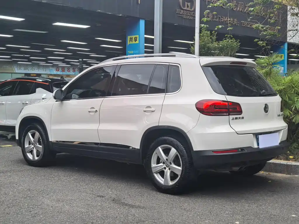 Volkswagen Tiguan 1.8TSI Auto 2WD Comfort Edition, фото 12