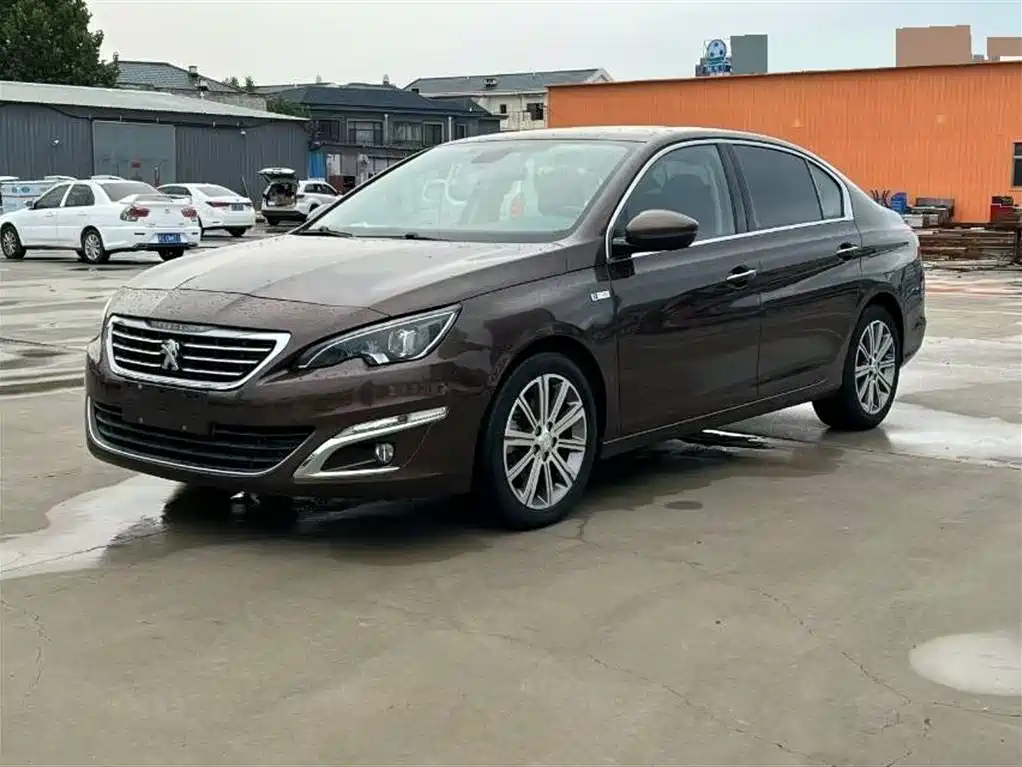 Peugeot 408 2016