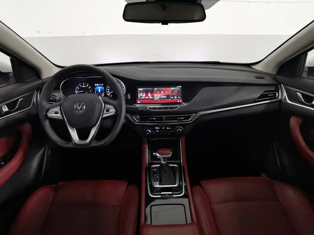 Changan Eado — миниатюра 5