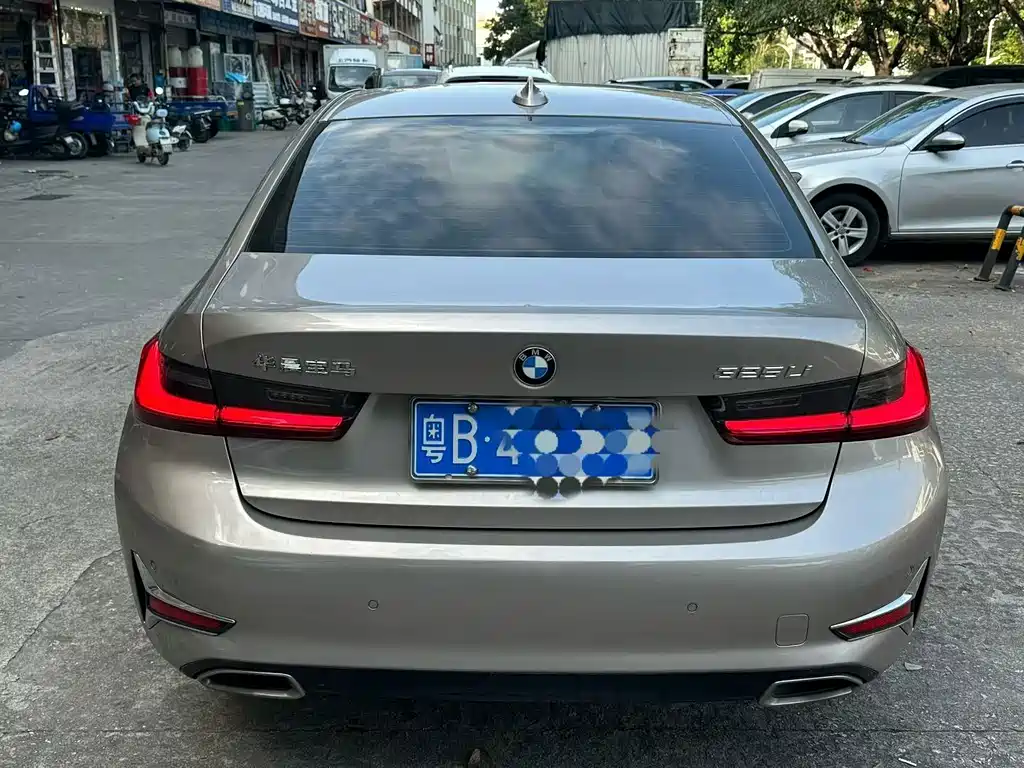BMW 3 Series — миниатюра 5