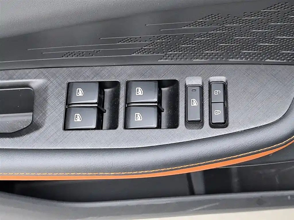 Changan UNI-V 2022 1.5T Luxury