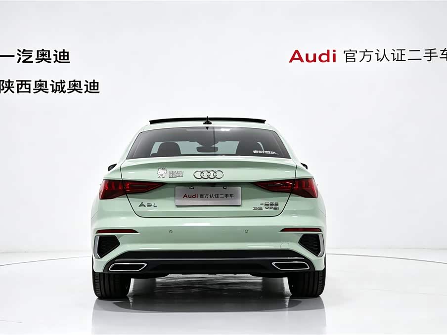 Audi A3 1.4 л 2023 г. Зелёный, пробег 25500 км
