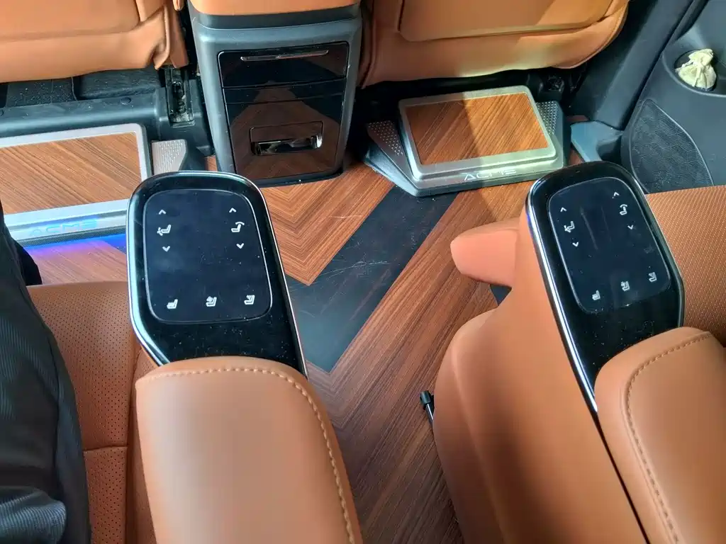 GAC Motor Trumpchi Xiangwang M8 — миниатюра 14