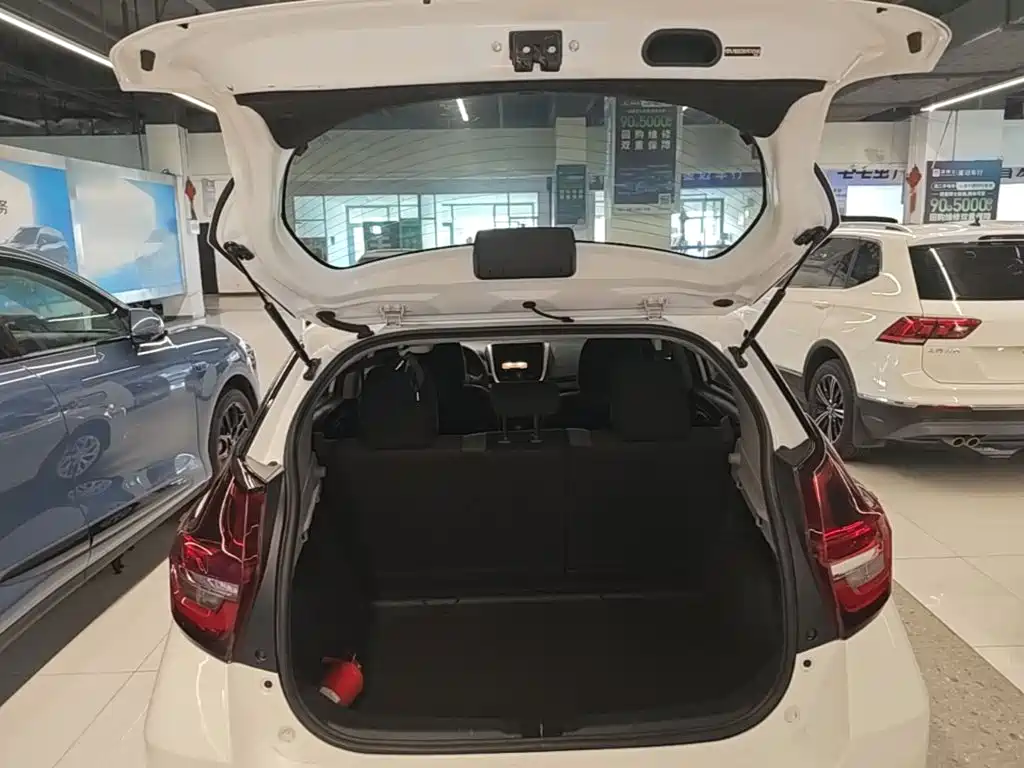 Toyota Vios FS — миниатюра 19