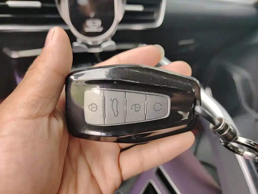 Geely Binyue — миниатюра 12