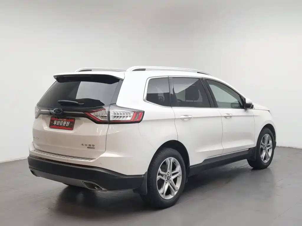 Ford Edge — миниатюра 2