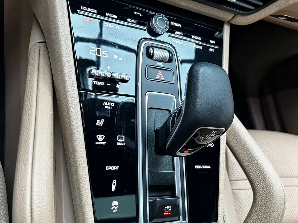 Porsche Cayenne 2018 Cayenne 3.0T