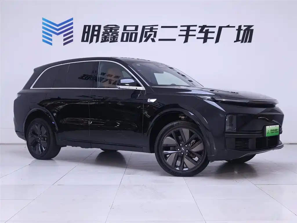 Li Auto L8 2024 Pro