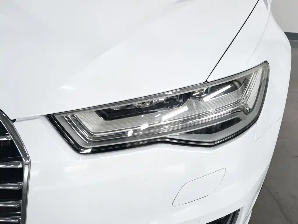Audi A6L — миниатюра 7
