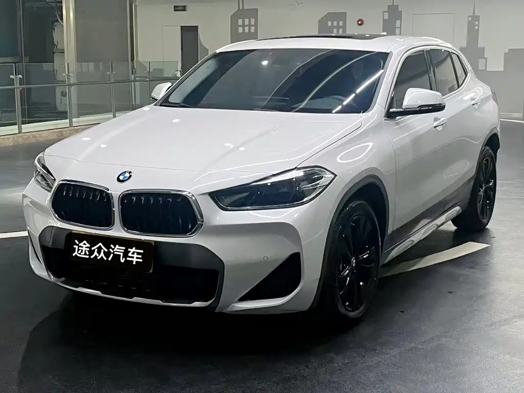 BMW X2