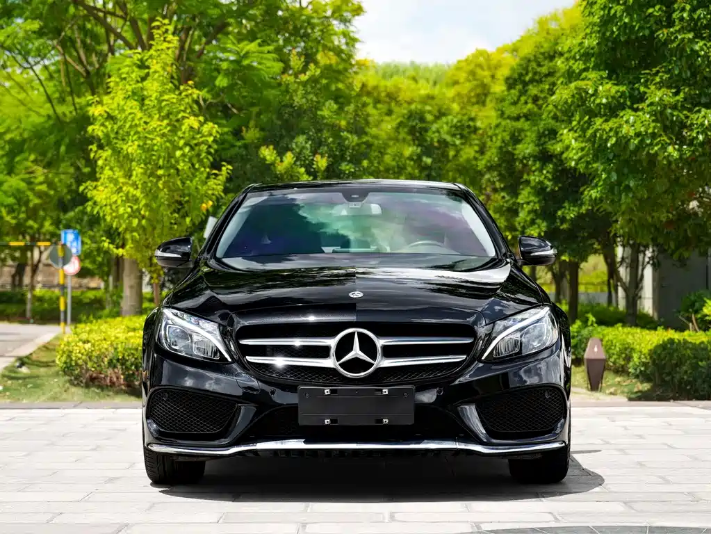 Mercedes-Benz C-Class — миниатюра 3