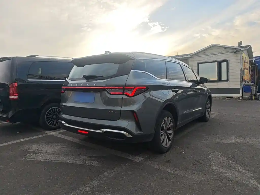 Geely Jia Ji — миниатюра 7
