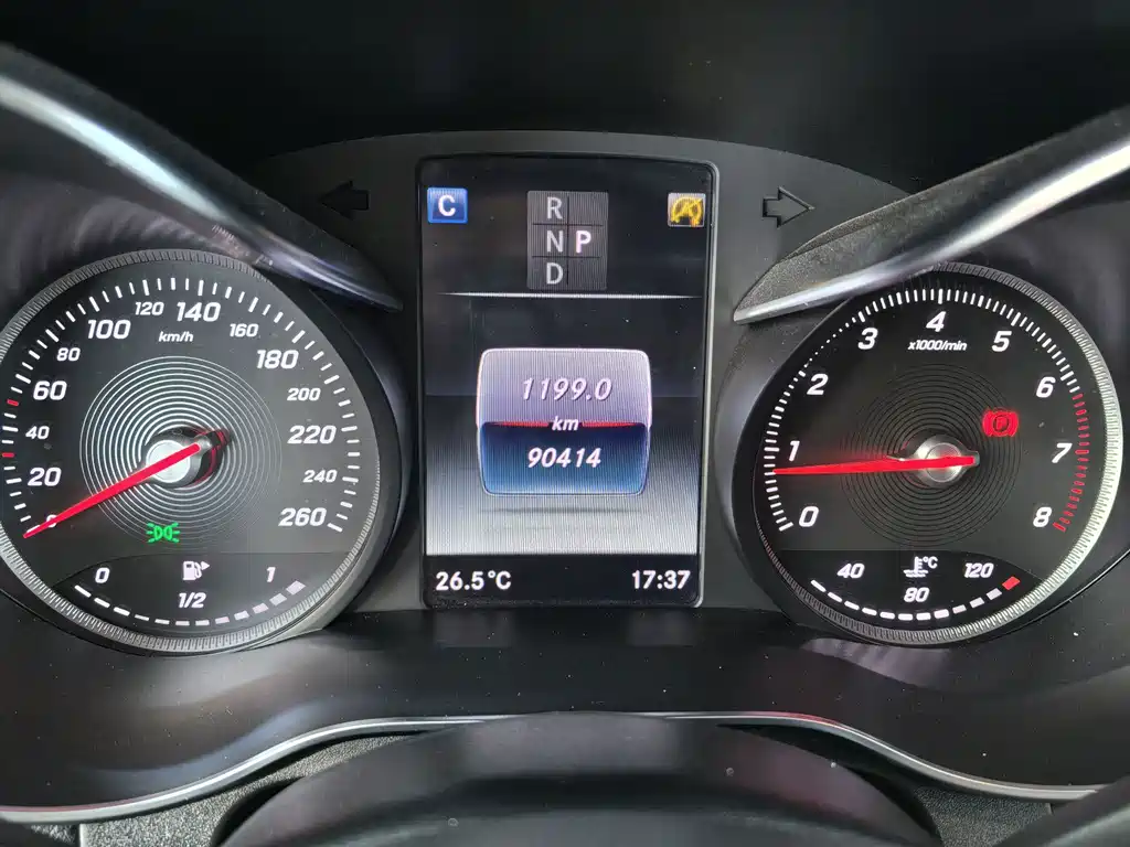 Mercedes-Benz GLC Coupe — миниатюра 9