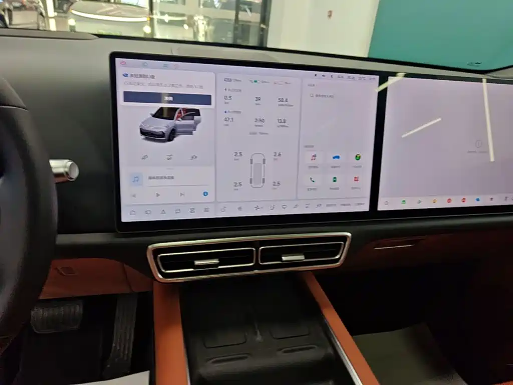 Li Auto Li L8 — миниатюра 13