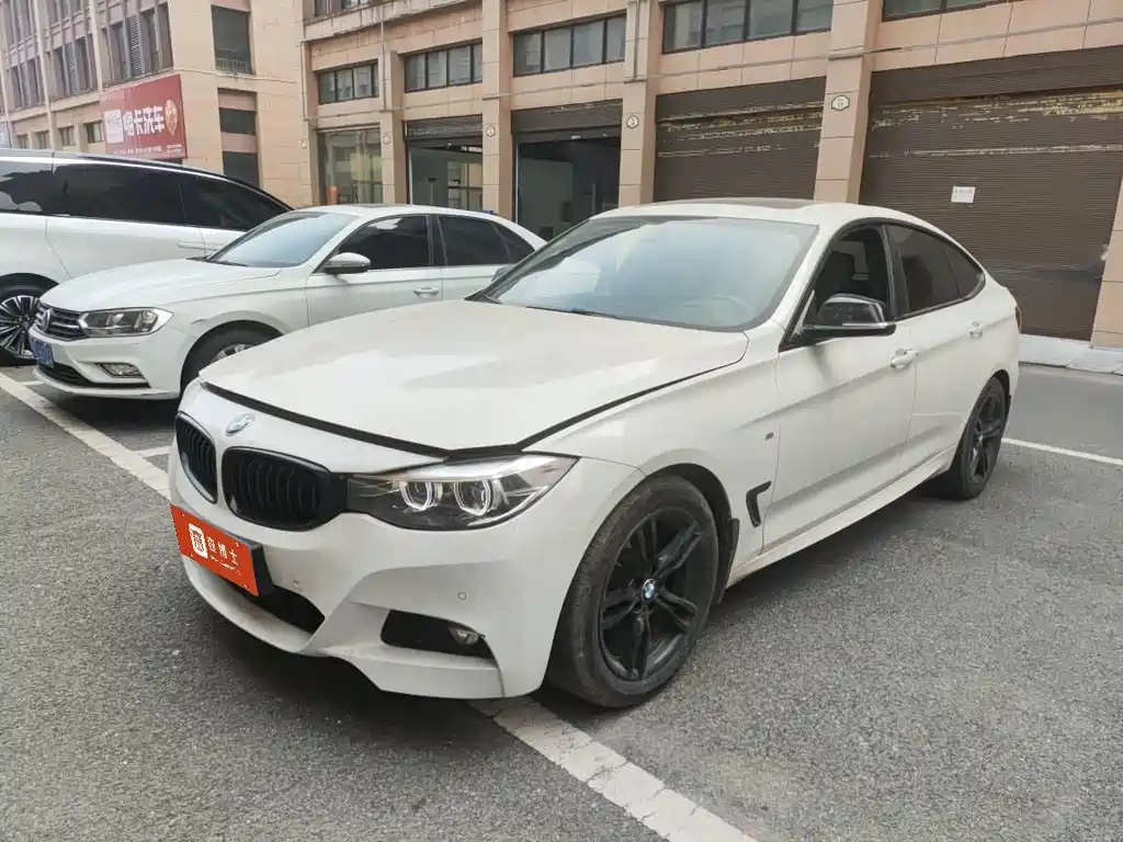 BMW 3 Series GT 2019