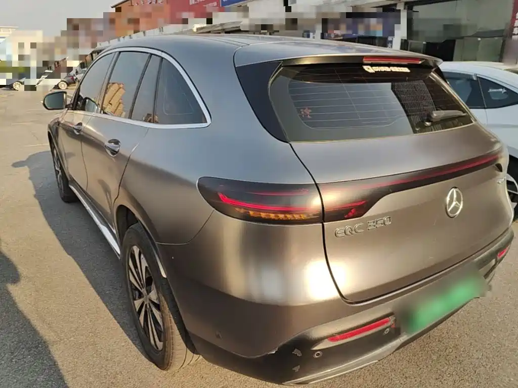 Mercedes-Benz EQC — миниатюра 5