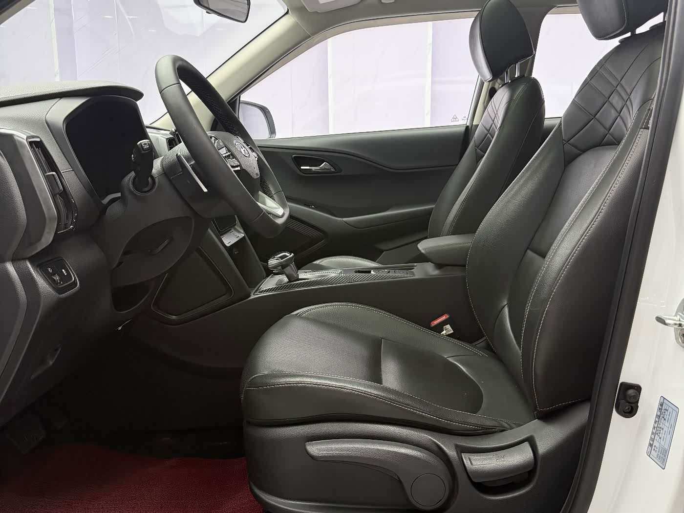 Hyundai Beijing Hyundai ix35 1.4 л 2021 г. Белый, пробег 48000 км