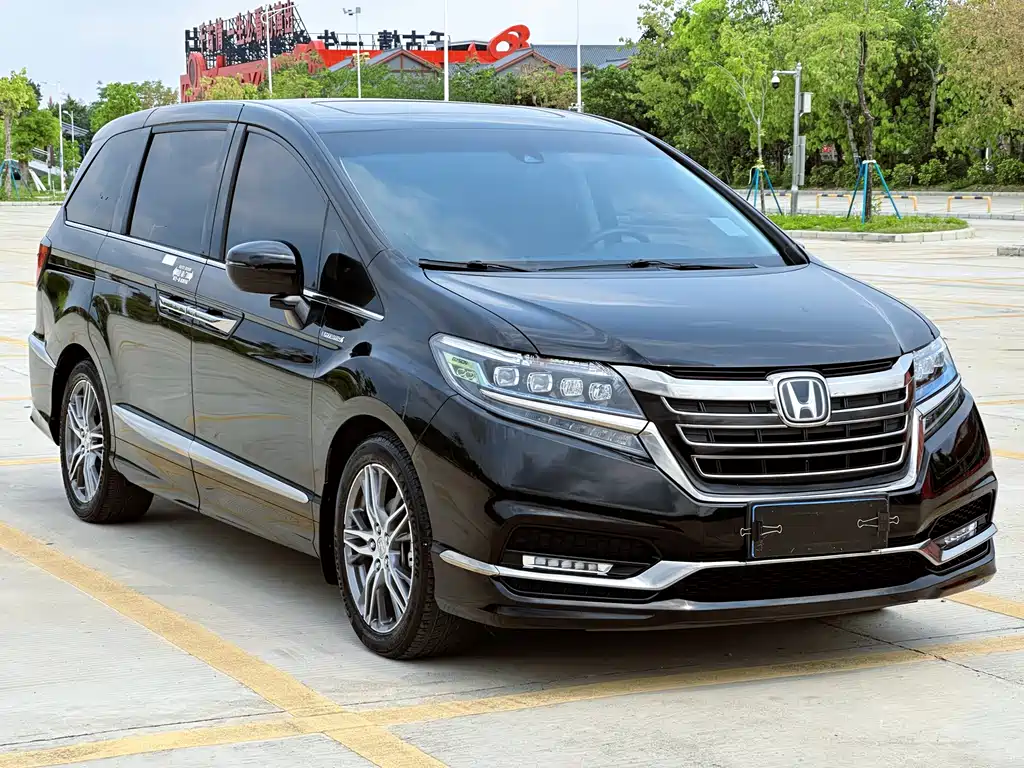 Honda Elysion 2019 2.0L Luxury