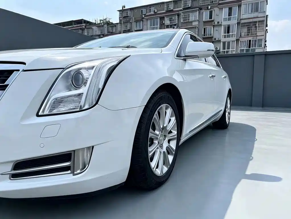 Cadillac XTS — миниатюра 7