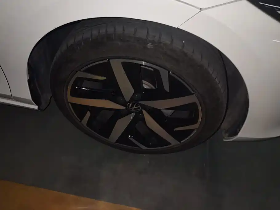 Volkswagen Lamando — миниатюра 6