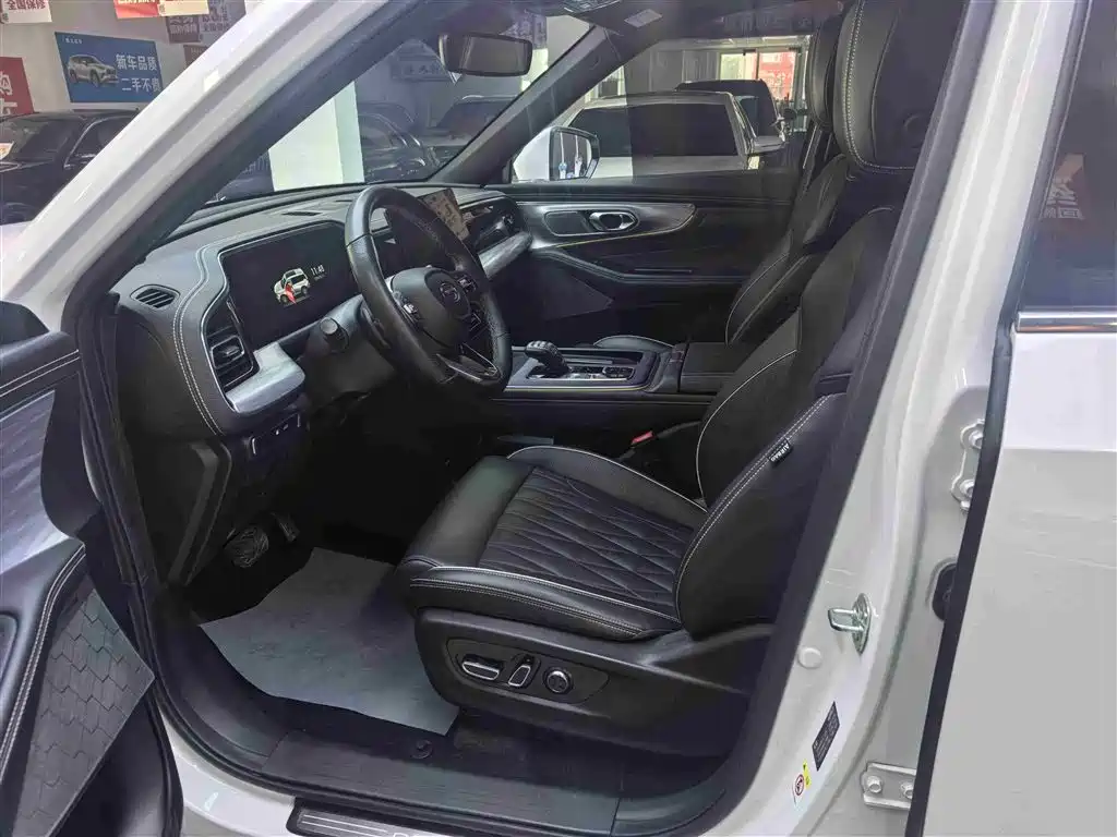 GAC GS8 2022 2.0TGDI Luxury （ мест）