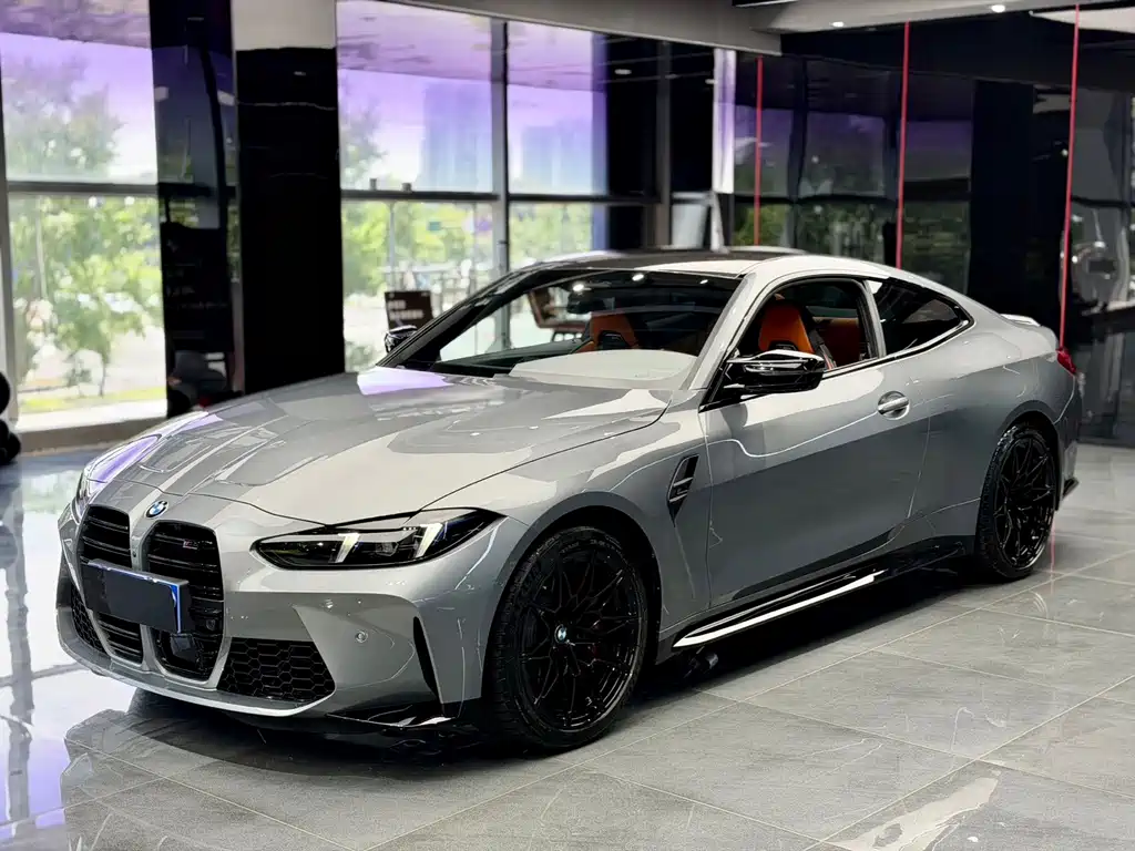 BMW M4