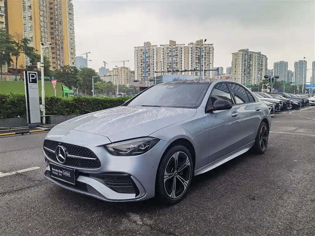 Mercedes-Benz C-Class 2022