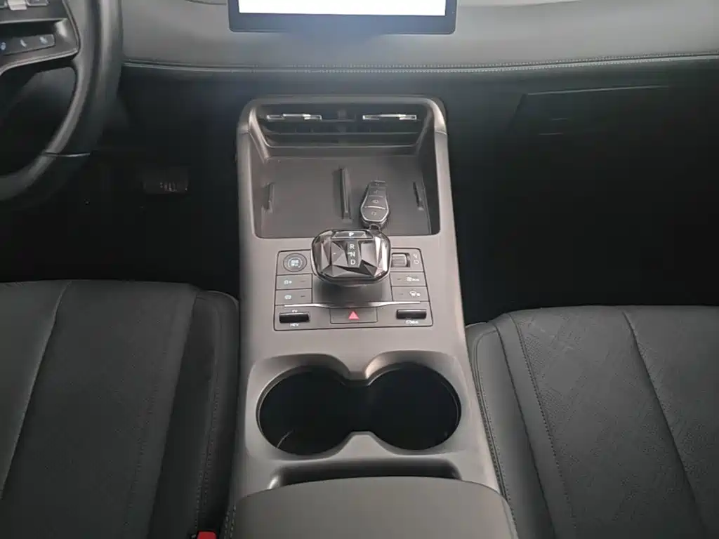BYD Qin PLUS — миниатюра 14