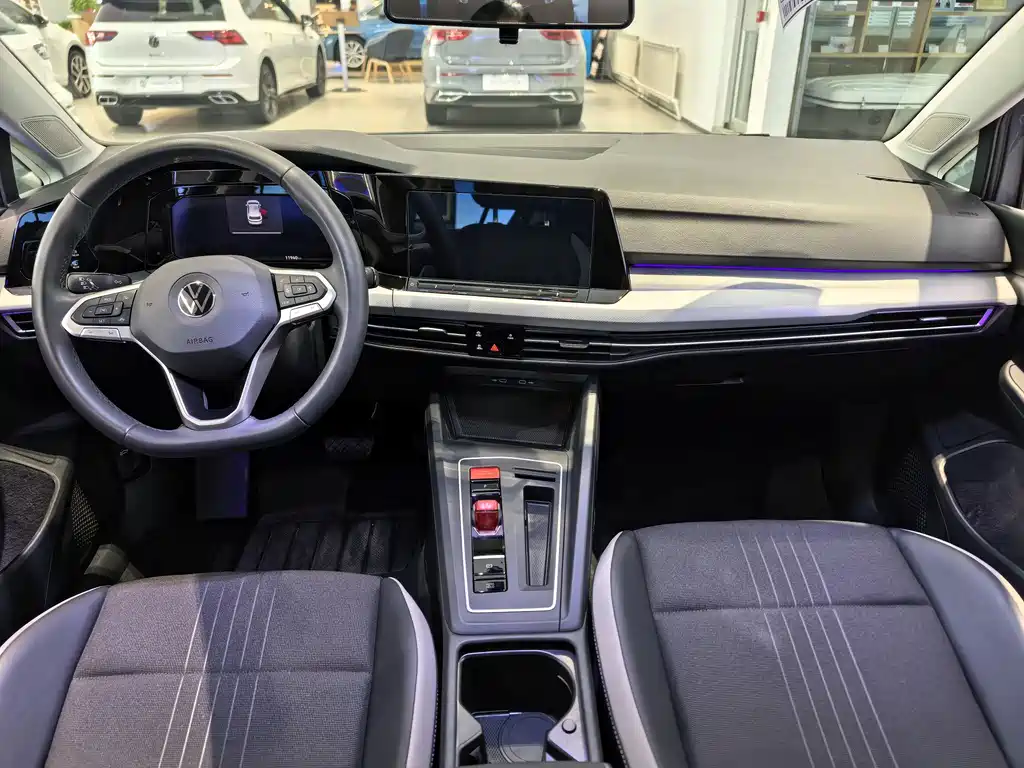 Volkswagen Golf — миниатюра 7