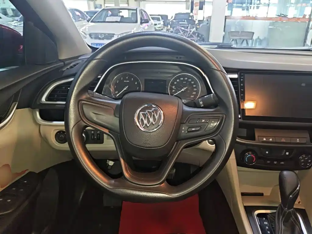 Buick Excelle — миниатюра 11
