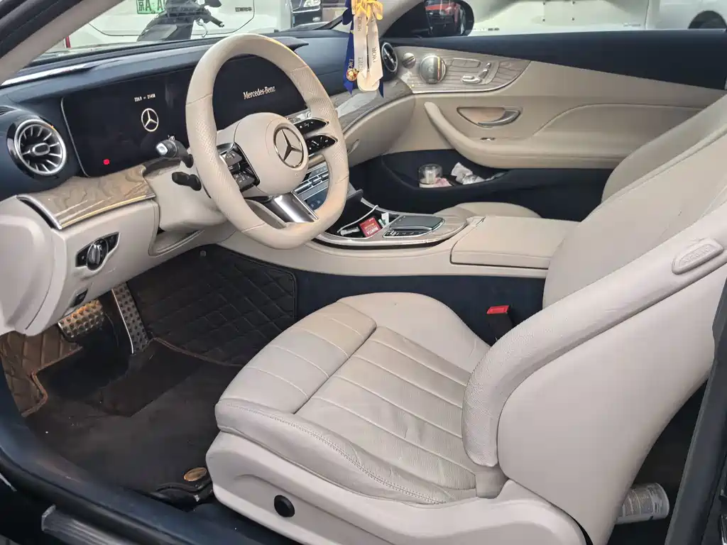 Mercedes-Benz E-Class (Import) — миниатюра 6